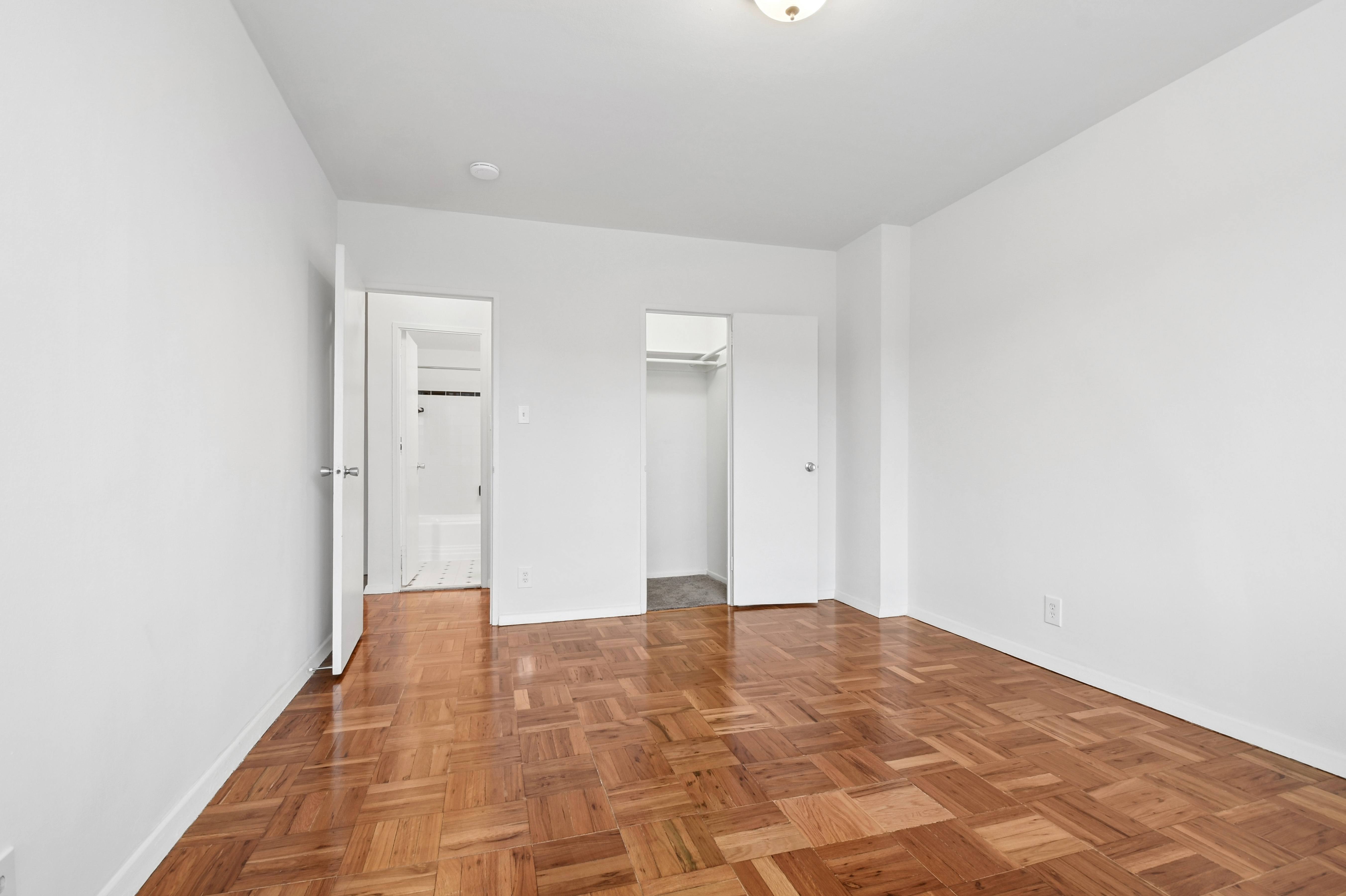 1br_H bedroom